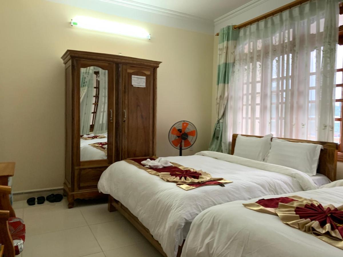 Hoang Ngoc Hotel Dong Khe Sau Екстер'єр фото
